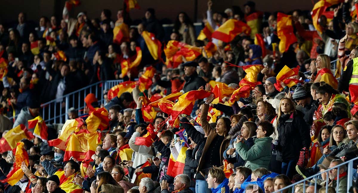 Imagen de las gradas del partido entre España y Suecia en La Rosaleda (Málaga).