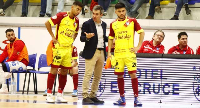 Manzanares se blinda renovando a Juanlu y Dani Gabriel y ficha a Pedro Herreros