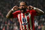 Memphis sí responde y el Atlético sueña con pelear la liga