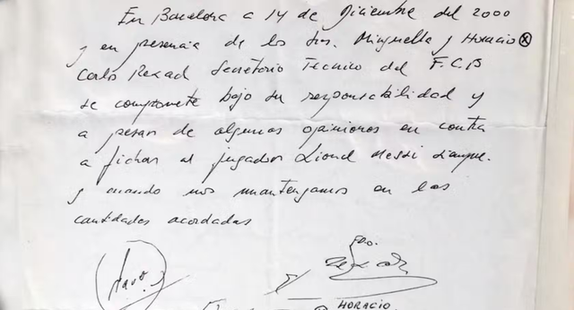 La historia tras la servilleta subastada de Messi: el Barça no la quiso y está en una caja de seguridad del Banco Crèdit de Andorra