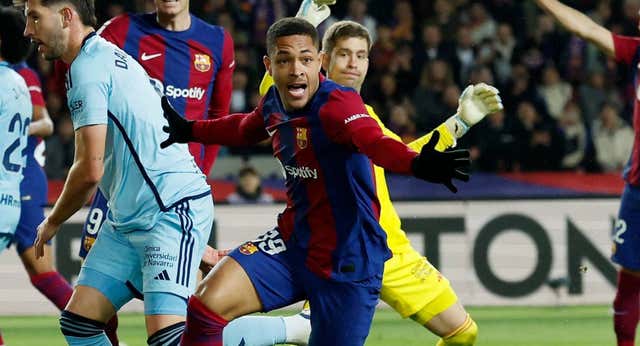 Cuarenta fichajes y 90 millones en el mercado de invierno de LaLiga con más gasto desde antes de la pandemia