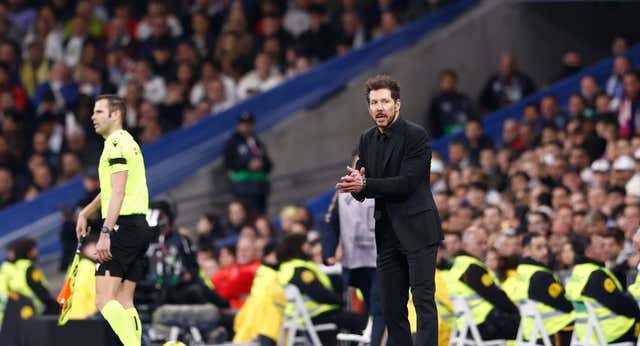 Con la liga a 13 puntos, todo a Champions y Copa