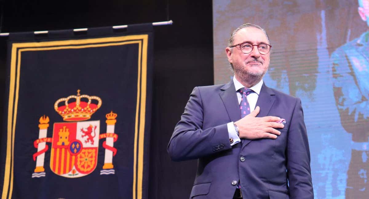 Carlos Herrera, candidato a las elecciones de la RFEF, durante un acto en la Diputación de Almería en 2022.