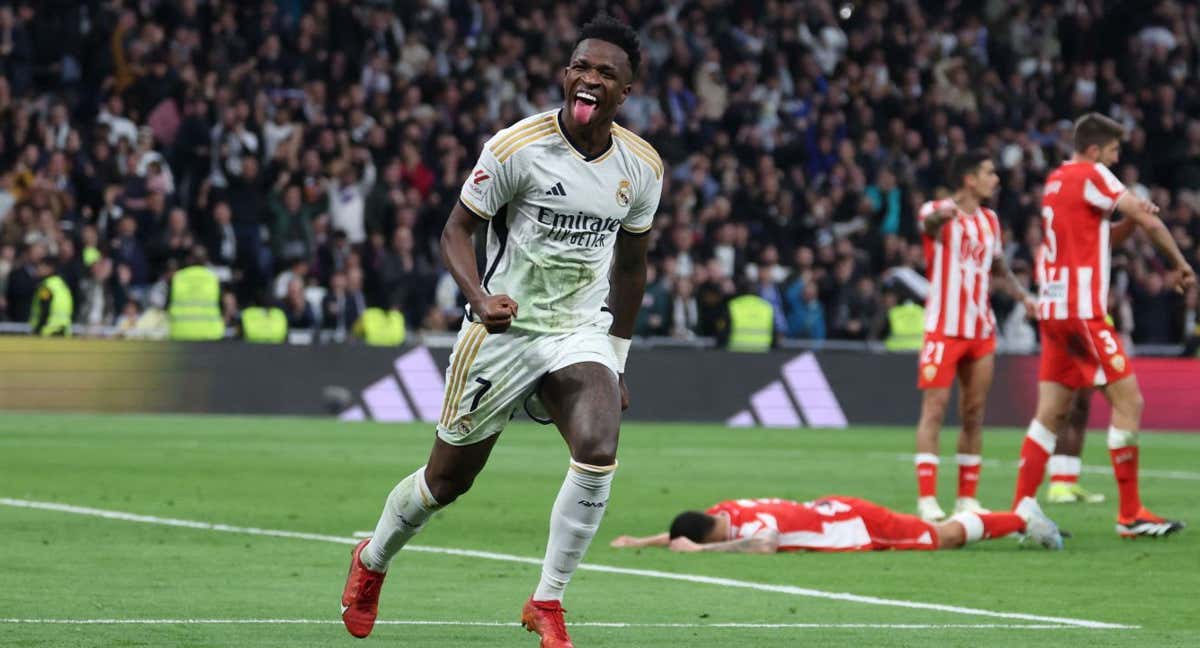 Vinicius celebra un gol contra el Almería. /AFP