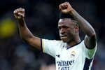 Vinicius se apoya en tres Balones de Oro para reventar LaLiga delante de su nuevo 'jefe'