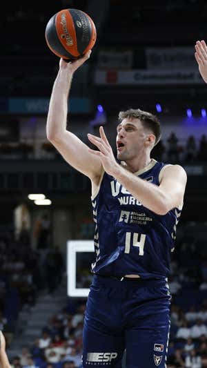 Dustin Sleva. ACB Media