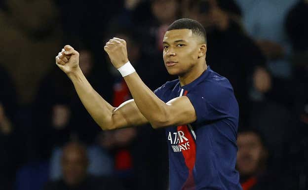 Mbappé celebra su gol contra la Real Sociedad. REUTERS