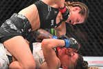 Cuáles son los movimientos prohibidos en la UFC