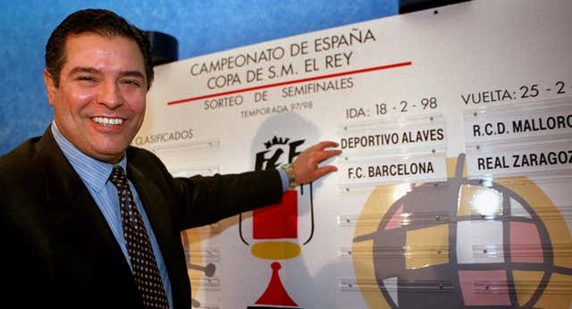 El Doctor Bartolomé Beltrán cuando era presidente del Mallorca: ‘Regalaba viajes a Cuba, trajes de Emidio Tucci…”