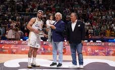Campazzo le 'roba' el MVP de la Copa a Poirier