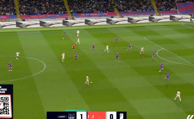 El Barça defiende esta jugada muy desordenado, con el equipo hundido e incapaz de incomodar al Granada.  WYSCOUT