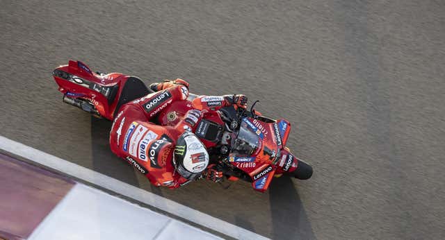 Ducati y Bagnaia siguen intratables y Márquez sufre en el primer día de pruebas de MotoGP en Catar