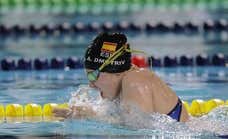 Acento almeriense y disciplina ucraniana: así es Tasy Dmytriv, la precoz bicampeona del mundo de la natación española