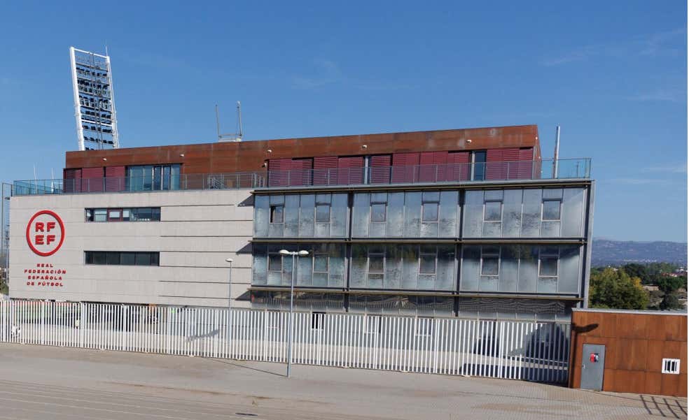 La RFEF aprueba el reglamento, pero aún debe decidir si hacer elecciones a la presidencia o completas