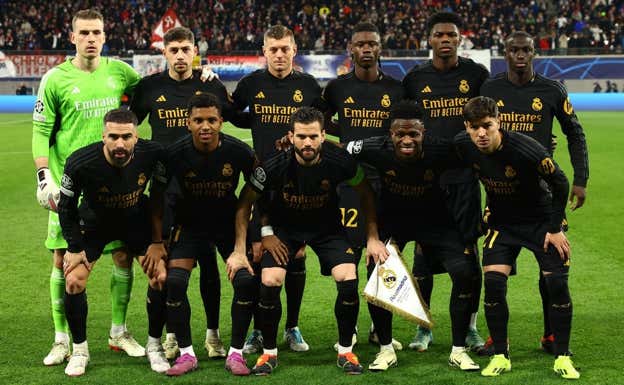 Once del Real Madrid en Leipzig en la ida de octavos de la Champions.  REUTERS
