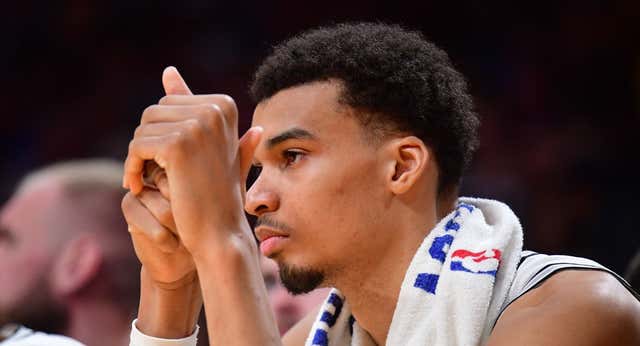 La NBA se rinde al alienígena Wembanyama