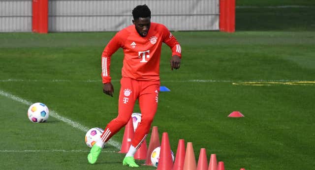 El ‘efecto Real Madrid’ arrastra a Alphonso Davies: “Ya no está en el Bayern con corazón y pasión”