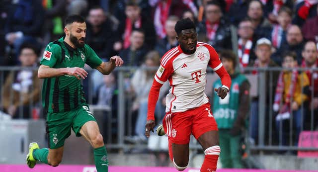 El Bayern se resiste a perder a Alphonso Davies: «Estamos en conversaciones con su agente»