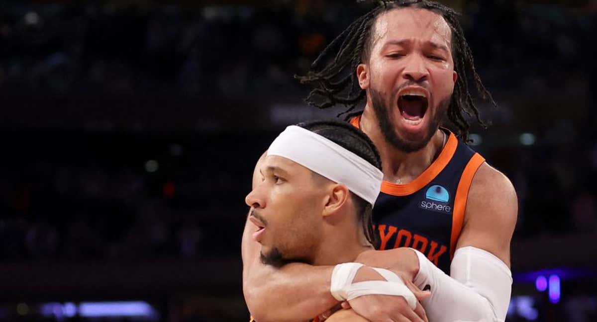Jalen Brunson y Josh Hart, durante el partido.