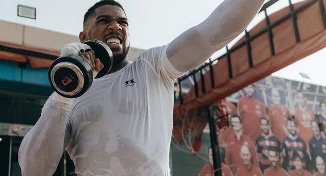 Joshua y un trámite trampa de 45 millones para cerrar la temporada en Riad