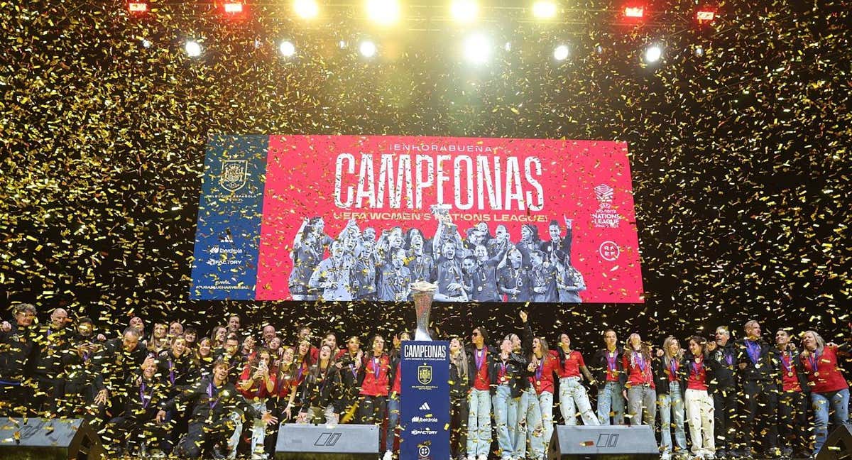 Las campeonas, durante la fiesta de celebración del título de la Nations League. /RFEF