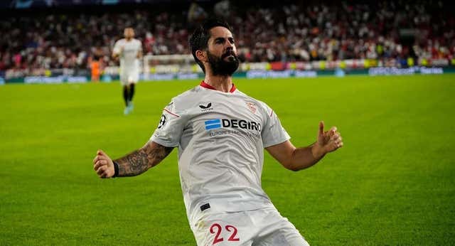 Los futbolistas que han jugado en el Sevilla y en el Betis