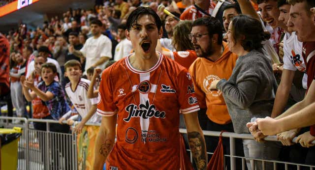 Jimbee logra retener a su ‘capocannoniere’ Motta