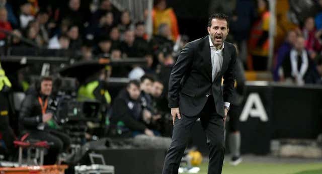 Baraja sí entiende a Gil Manzano: «Dijo que iba a pitar el final tras el córner y lo hizo»