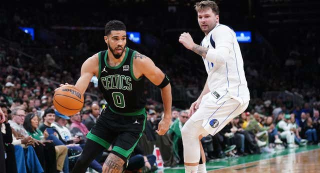 Tatum se lleva el duelo de MVPs ante Doncic y los Celtics suman 10 victorias seguidas