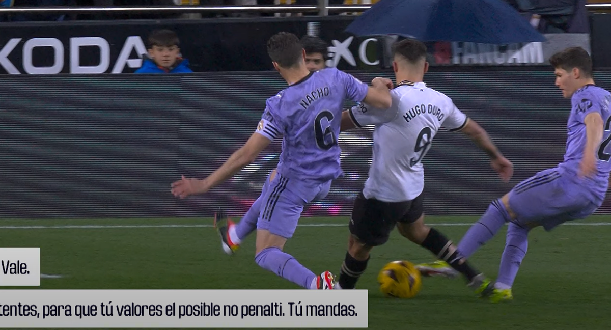El momento en el que cae Hugo Duro.