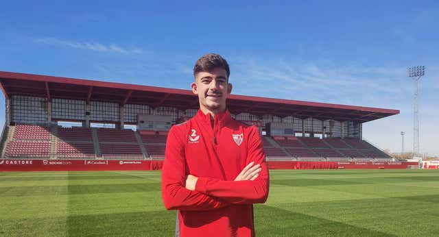 La continuidad de Kike Salas atada: 50 millones de cláusula