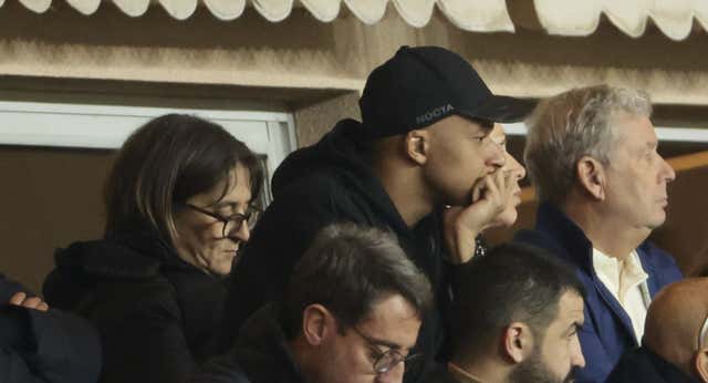 Los ultras del PSG ya despiden a Kylian Mbappé: «Estamos esperando a que llegue el 30 de junio»