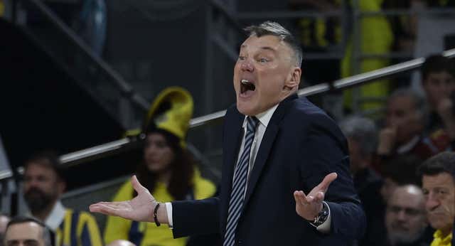 Saras Jasikevicius: “La decepción con el Barça es enorme, el trato malo ha seguido hacia mi familia”