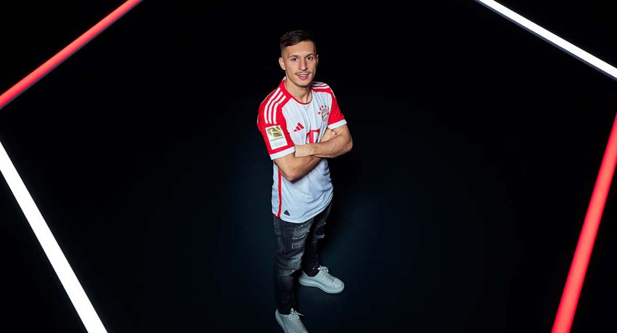 Byran Zaragoza durante su presentación como jugador del Bayern de Munich en enero.