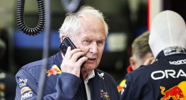 El incendio en Red Bull pone en la cuerda floja a Helmut Marko y Max Verstappen estalla: «Si se va, tendremos un gran problema»