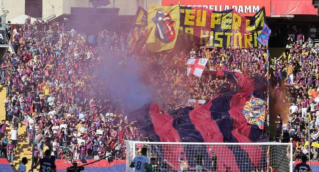 El Barça encuentra una pequeña mina de oro en las entradas contra el Nápoles