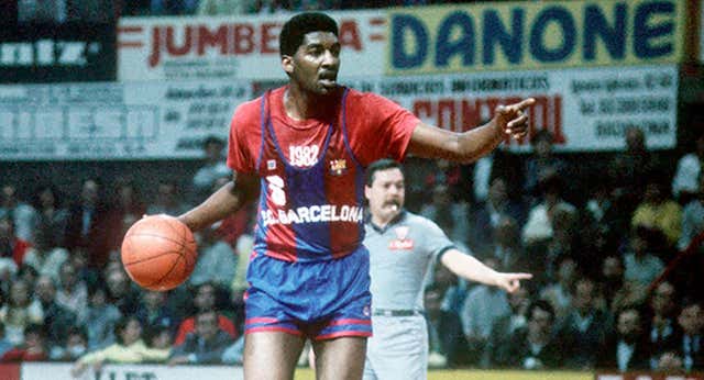 Yo jugué con Chicho Sibilio, el ‘Kevin Durant’ español: «Tenía un teléfono de maleta y nunca lo llamaba nadie…»