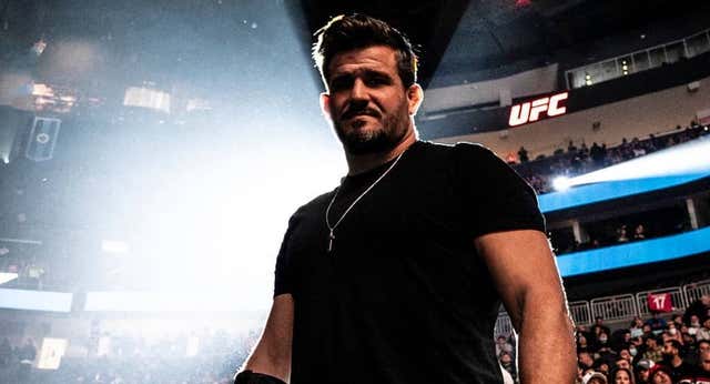 Juan Espino: «La UFC fue una historia muy bonita, pero mi carrera ha sido mucho más»
