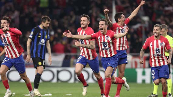 Los jugadores del Atlético de Madrid celebran el pase en la tanda de semifinales. /Efe