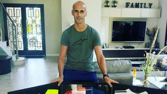 Mariano Pernía, en su casa. /Instagram