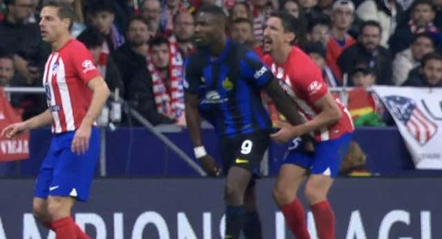 El gesto antideportivo de Thuram a Savic que recordó al incidente entre Míchel y Valderrama