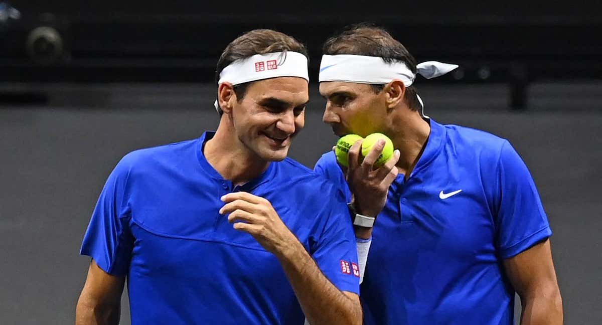 Federer y Nadal, en un partido juntos. /Reuters