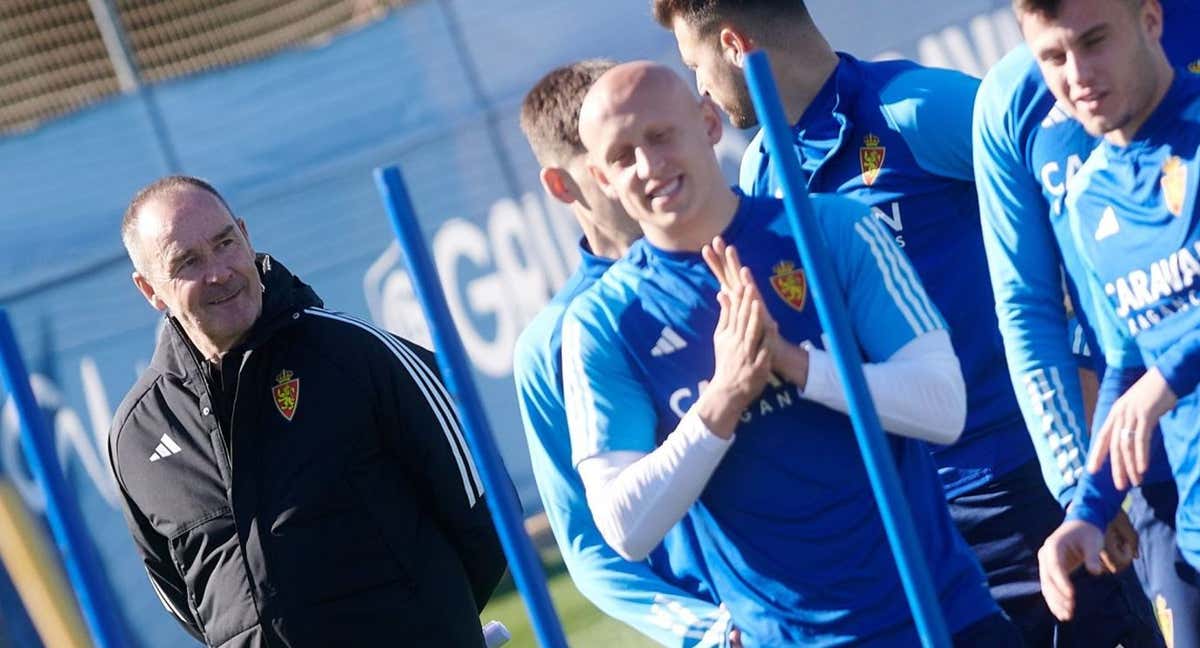 Víctor Fernández, en el primer día de entrenamiento en su cuarta etapa en Zaragoza. /REALZARAGOZA