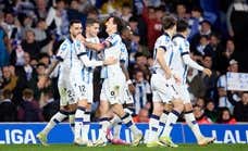 La Real Sociedad vuelve a sonreír en casa en el estreno goleador de Arsen Zakharyan