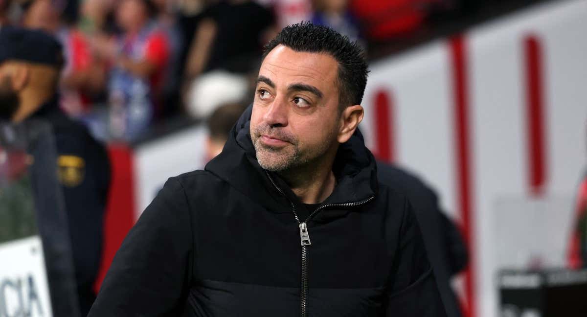 Xavi, durante el duelo en el Metropolitano.