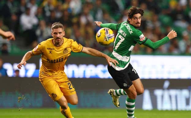 Trincao en un partido con el Sporting.  REUTERS