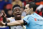¡El Real Madrid denuncia a Martínez Munuera por no recoger «de forma deliberada» insultos a Vinicius en Pamplona!