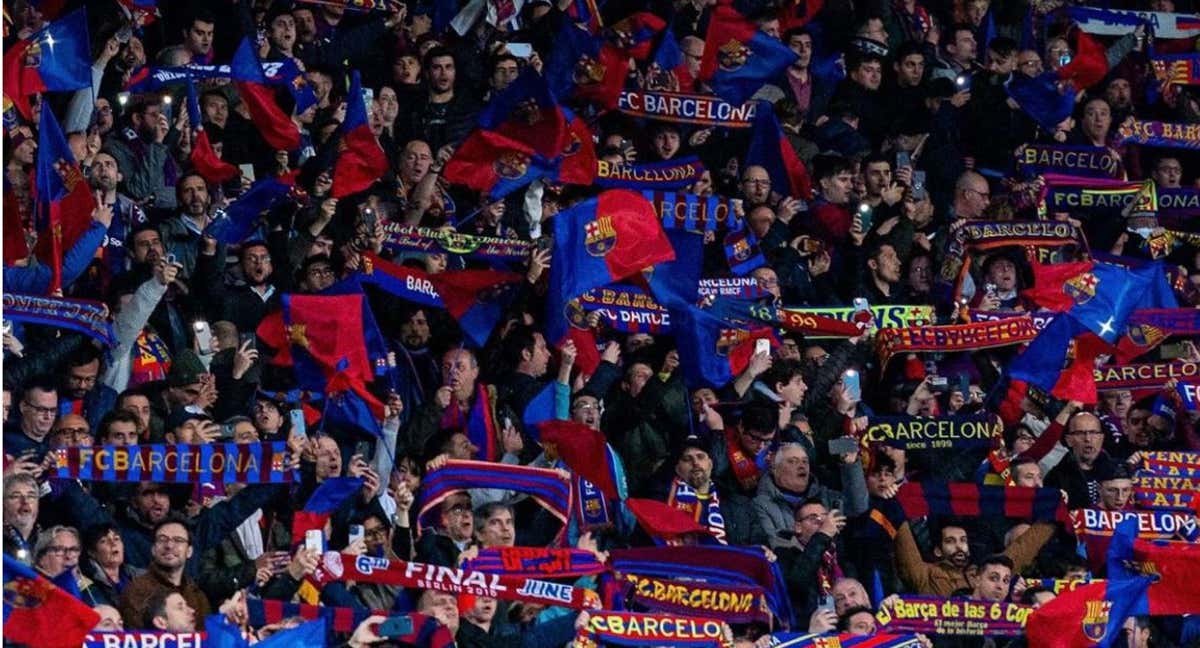 Aficionados del FC Barcelona en Montjuic durante un partido de esta temporada. /INSTAGRAM del FC Barcelona