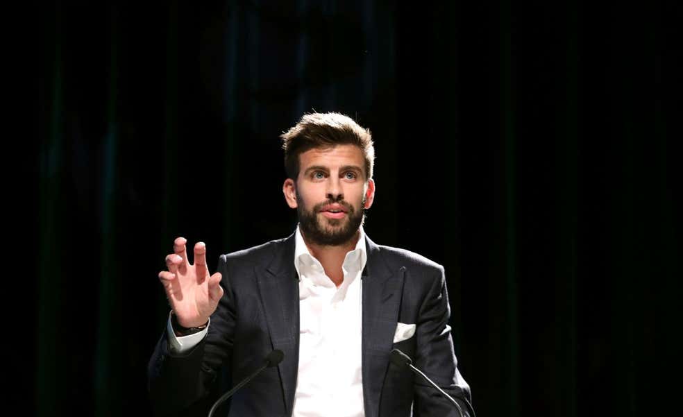 La «calma absoluta» en Kosmos durante la operación en la RFEF: ¿Por qué Gerard Piqué no está en los titulares?