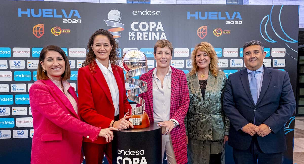 Presentación de la Copa de la Reina 2024 en la Casa Colón de Huelva. /FEB